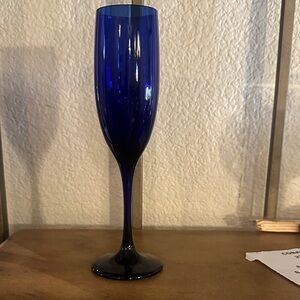 Mikasa Elite Cobalt Blue Champagne Flutes Set of 6